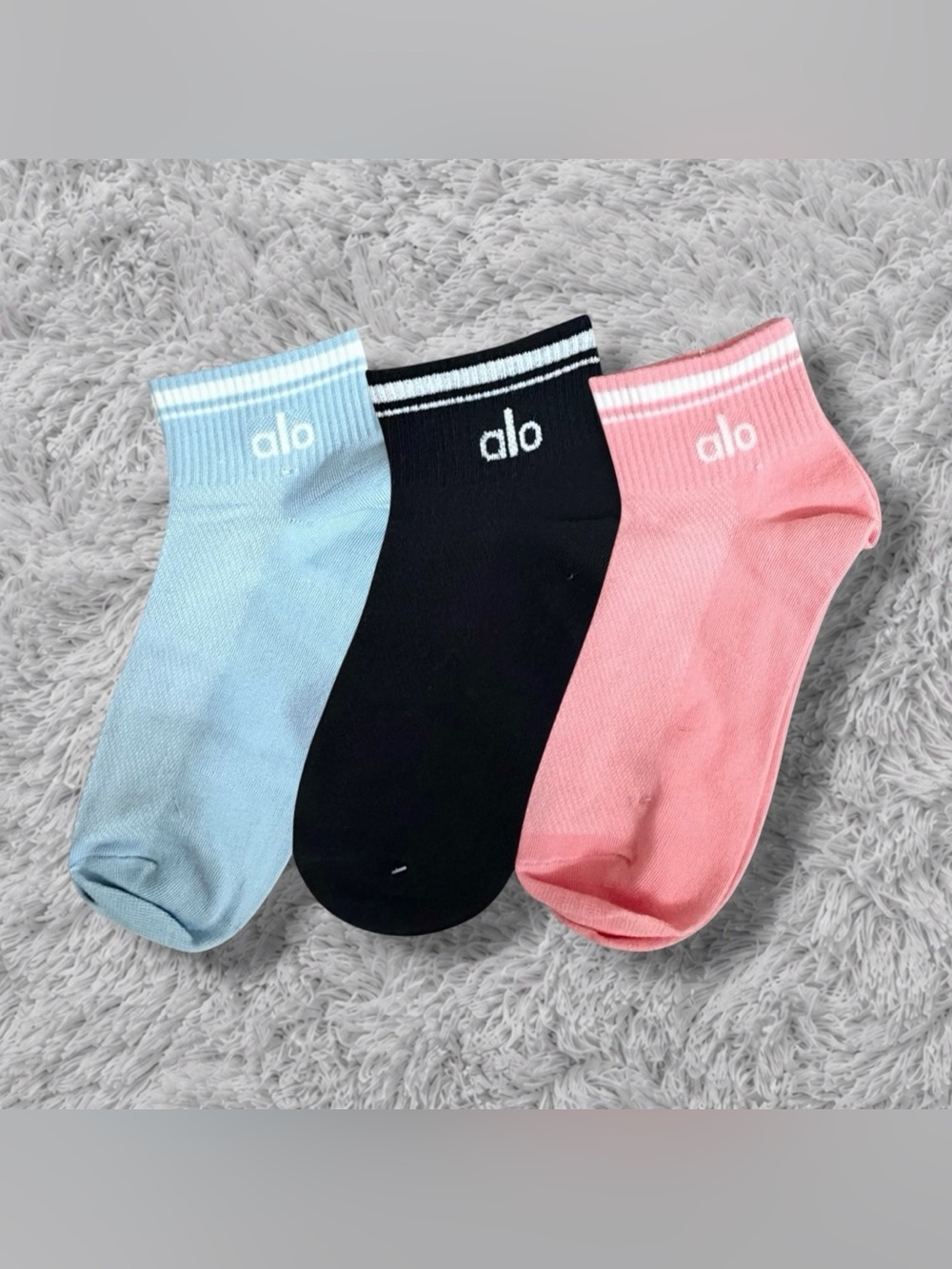 Alo 3 Piece Bundle - Low Cut Ankle Athletic Socks – Women’s Sport Quarter Socks